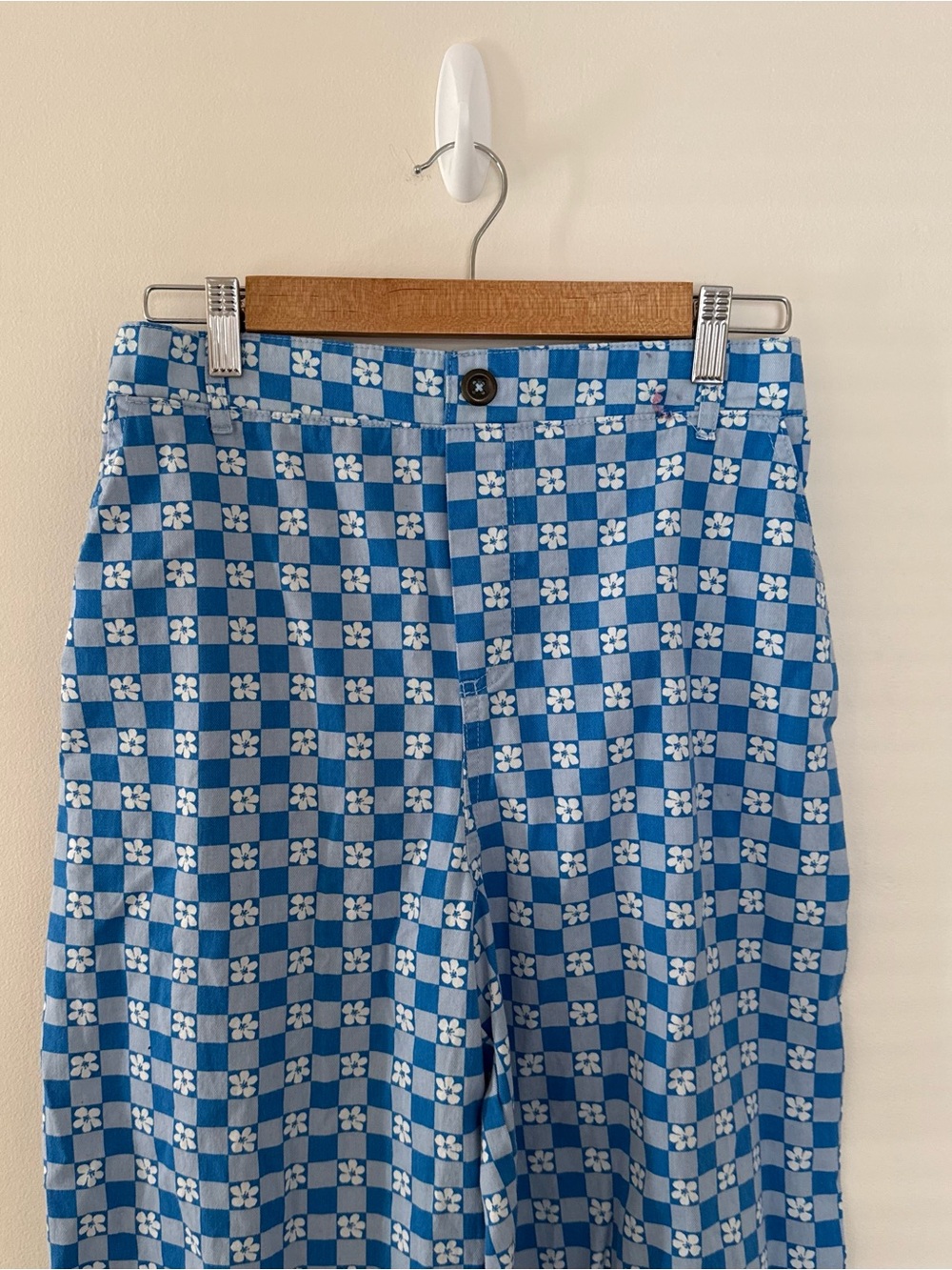 Blue flowered Pattern women’s Pants - Picture 2 of 8